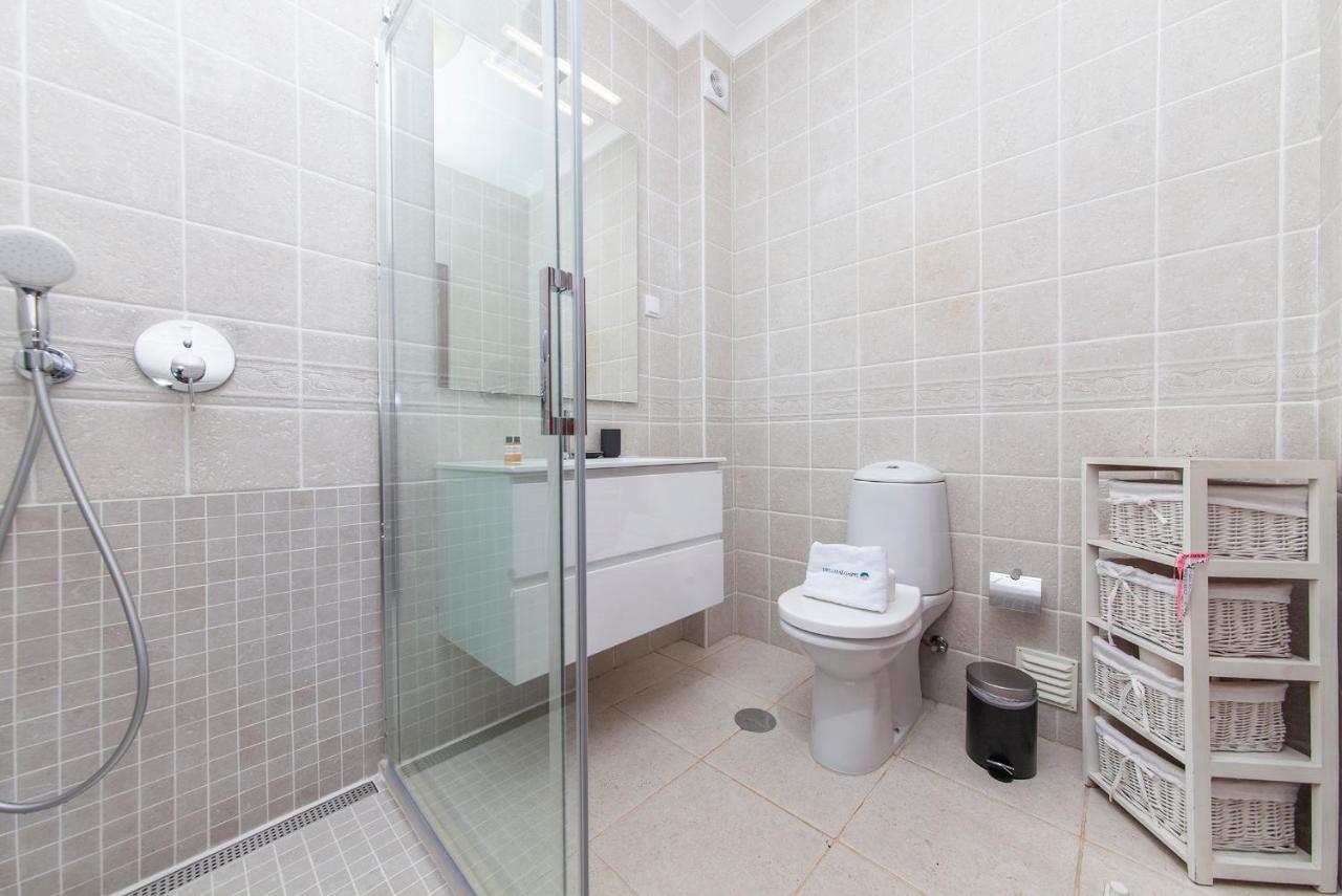 Apartment A49 - Anastasia In *